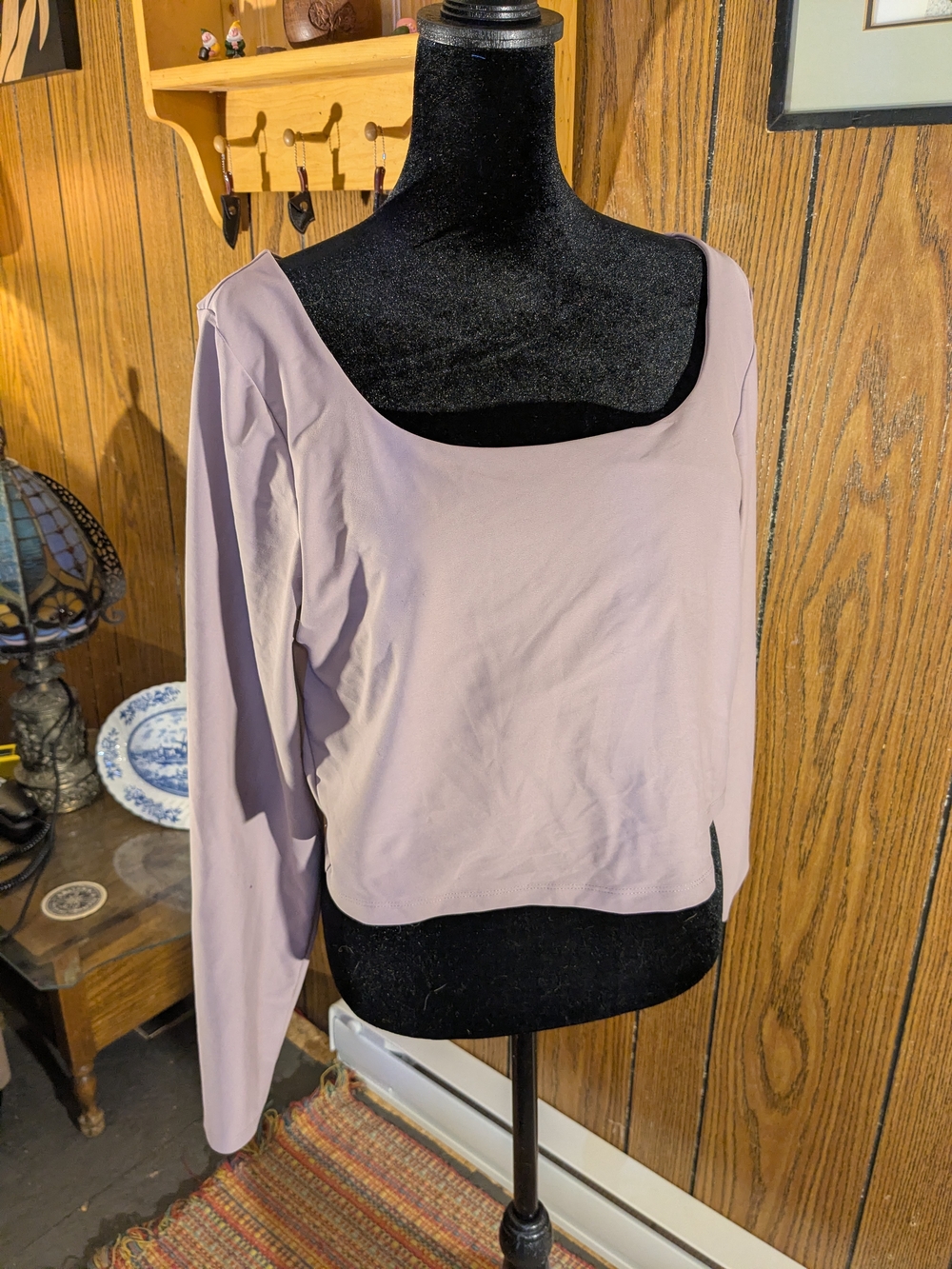 Old Navy Pale Lavender/Mauve Workout Top